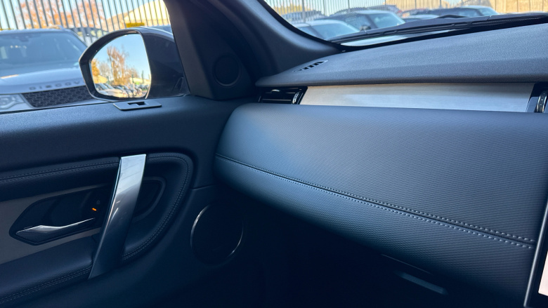 Land Rover Discovery Sport 2.0 D200 Dynamic SE 5dr Auto [5 Seat] Diesel Station Wagon